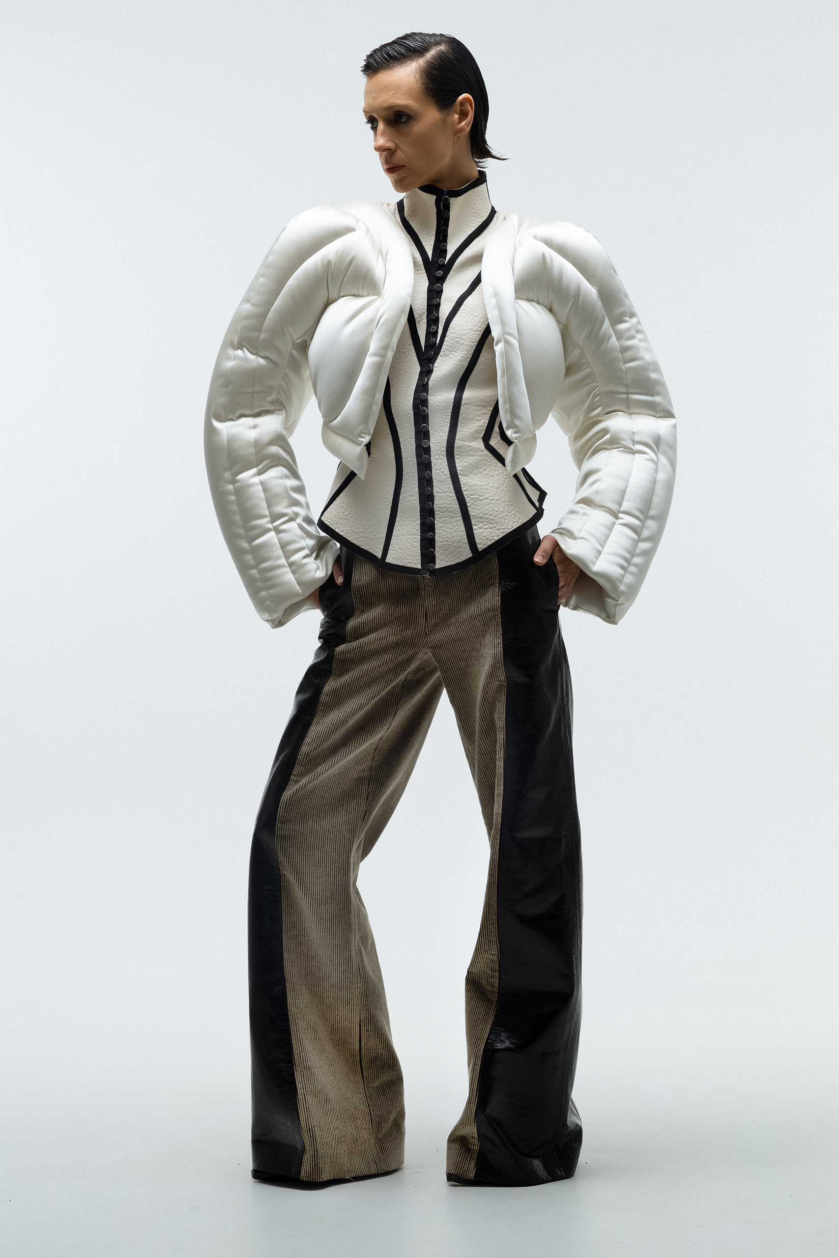 "Avtandil" Puffer - Image 3